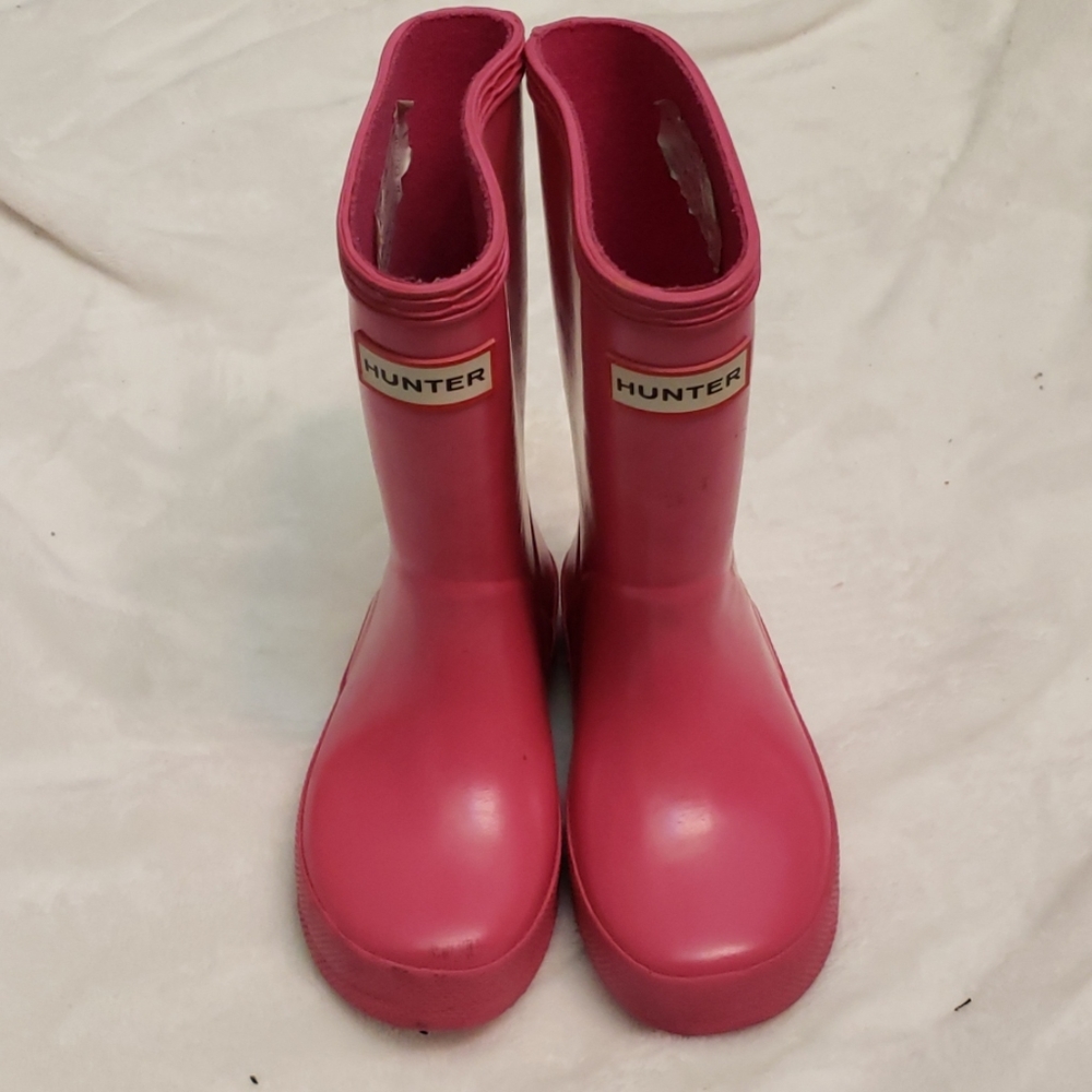 Girl Hunter boots